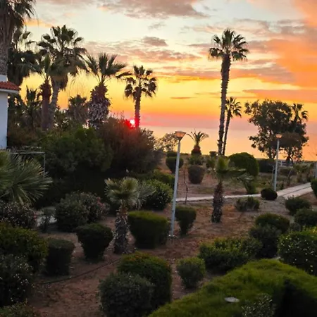 Holiday home Barefoot House *