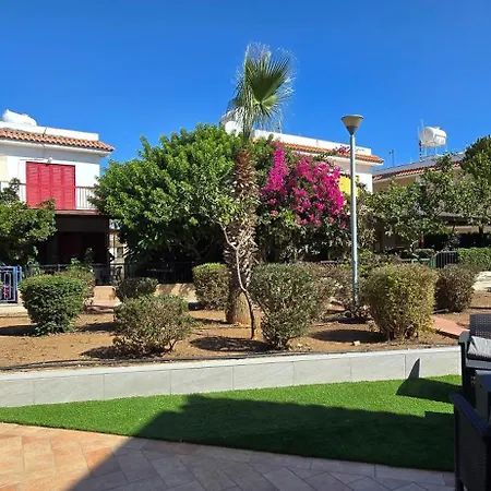 Barefoot House Holiday home Larnaca