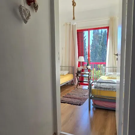 Barefoot House Larnaca