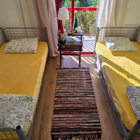 Barefoot House Holiday home *