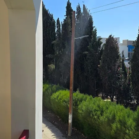 Barefoot House Larnaca