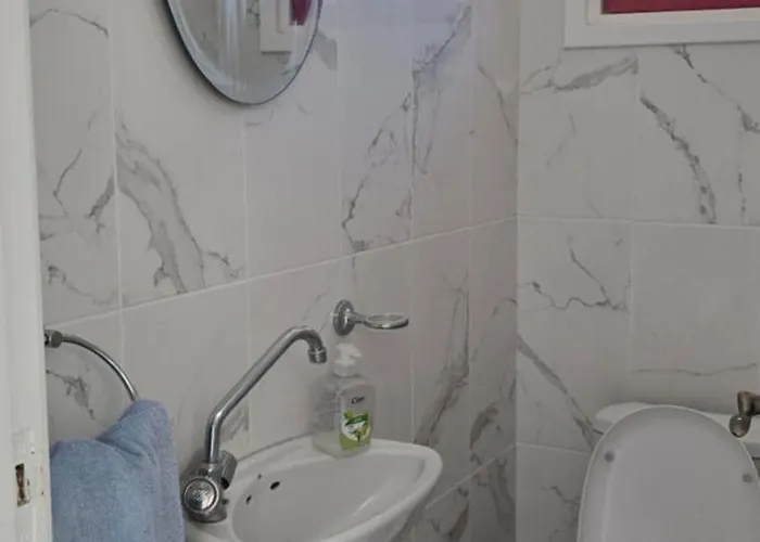 別荘 Barefoot House *