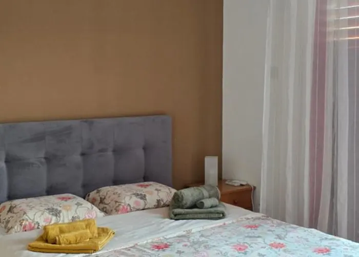 Barefoot House 別荘 ラルナカ