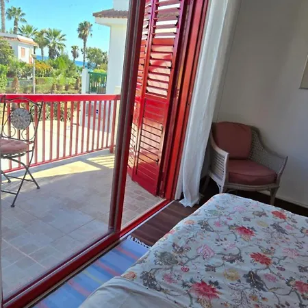 Barefoot House Hébergement de vacances *