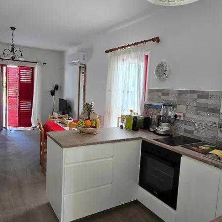 Barefoot House בית נופש *