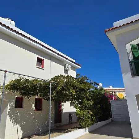 Barefoot House Tatil Evi
